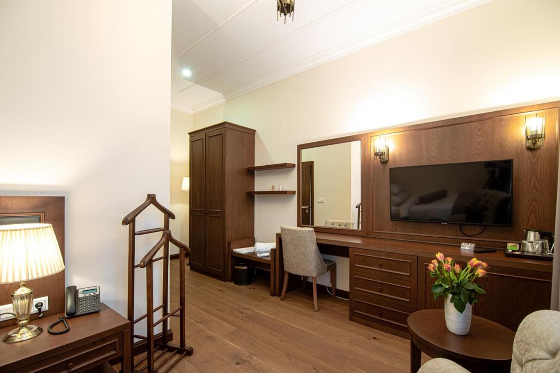 Hotel Michael'S Palace Kosice Room photo